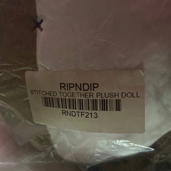Teddy Fresh x RIPNDIP Collectable Plush - Picture 4 of 6